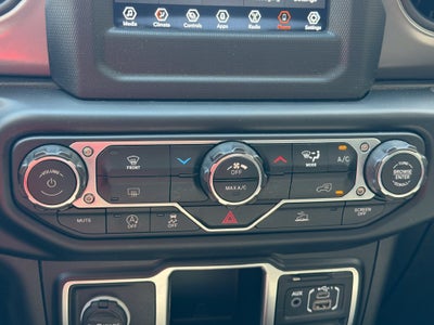 2022 Jeep Gladiator Willys