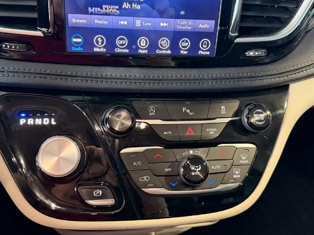 2019 Chrysler Pacifica Limited