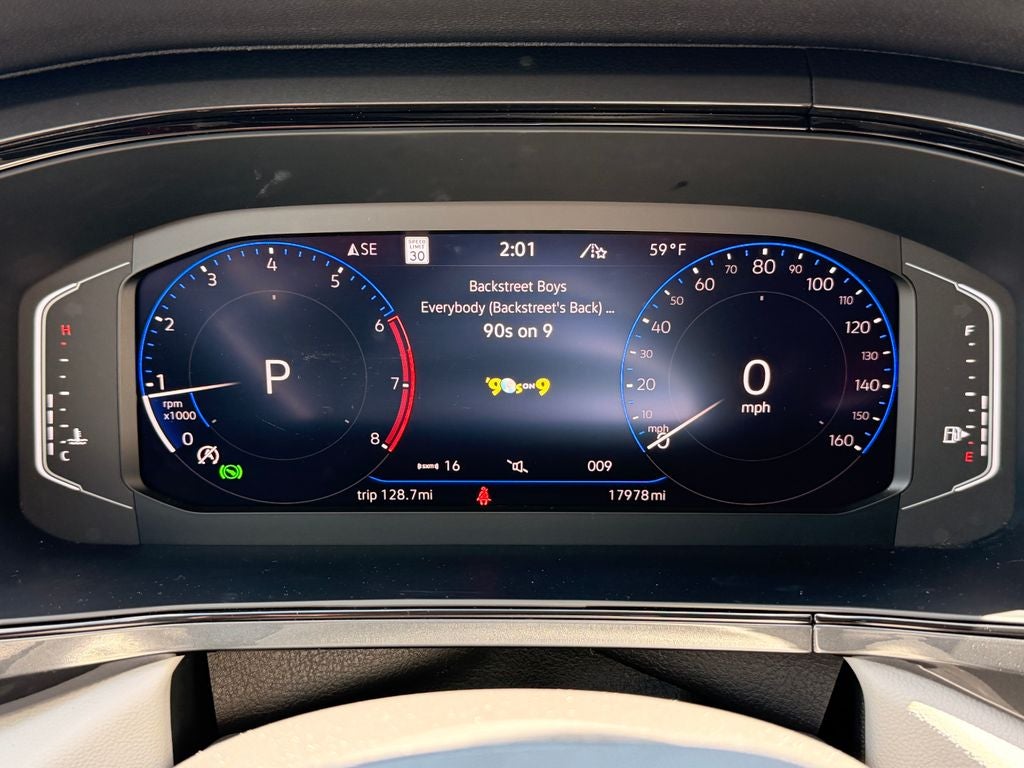 2024 Volkswagen Taos 1.5T SEL