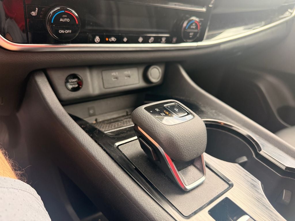 2026 Nissan Rogue SL