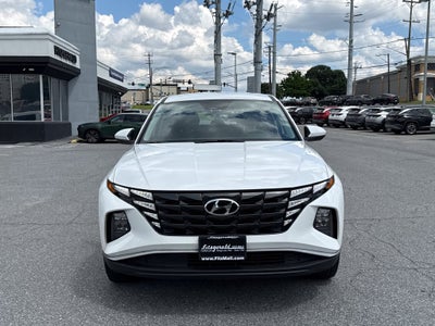 2023 Hyundai TUCSON SE