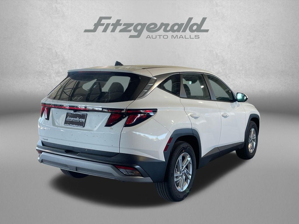 2026 Hyundai TUCSON SE FWD