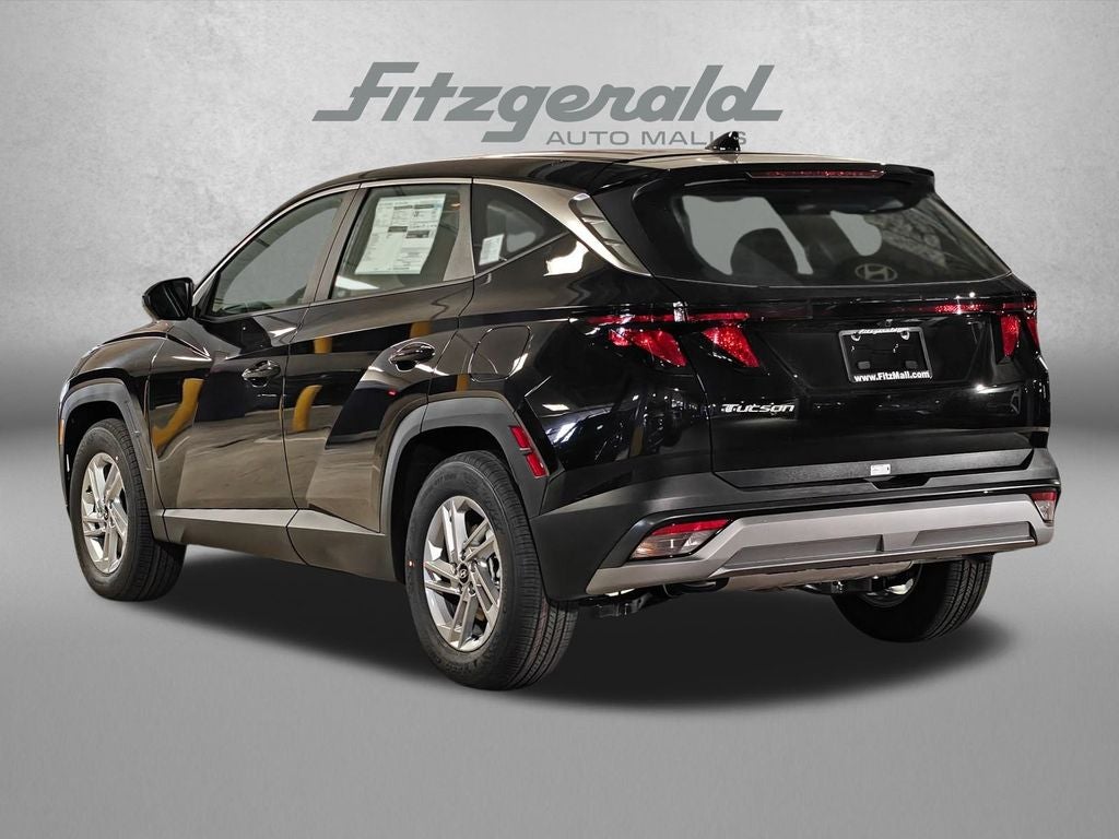 2026 Hyundai TUCSON SE FWD