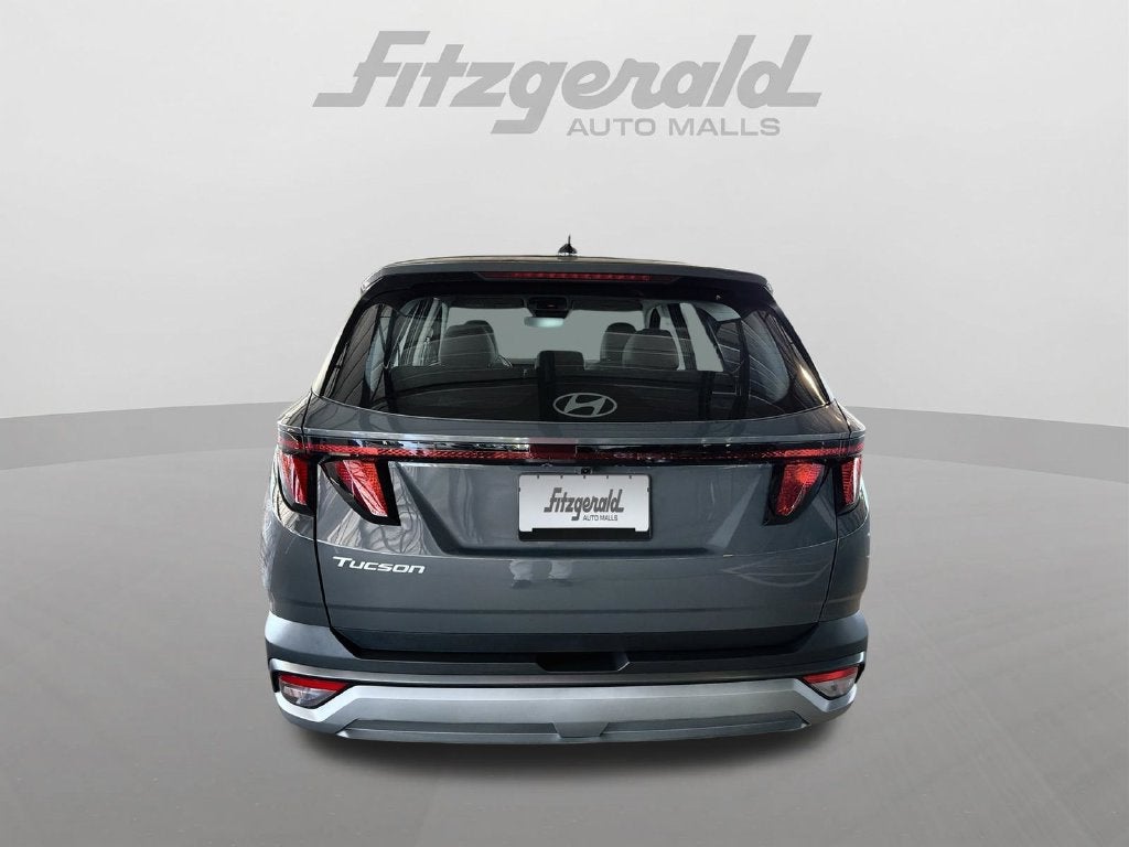 2026 Hyundai TUCSON SE FWD