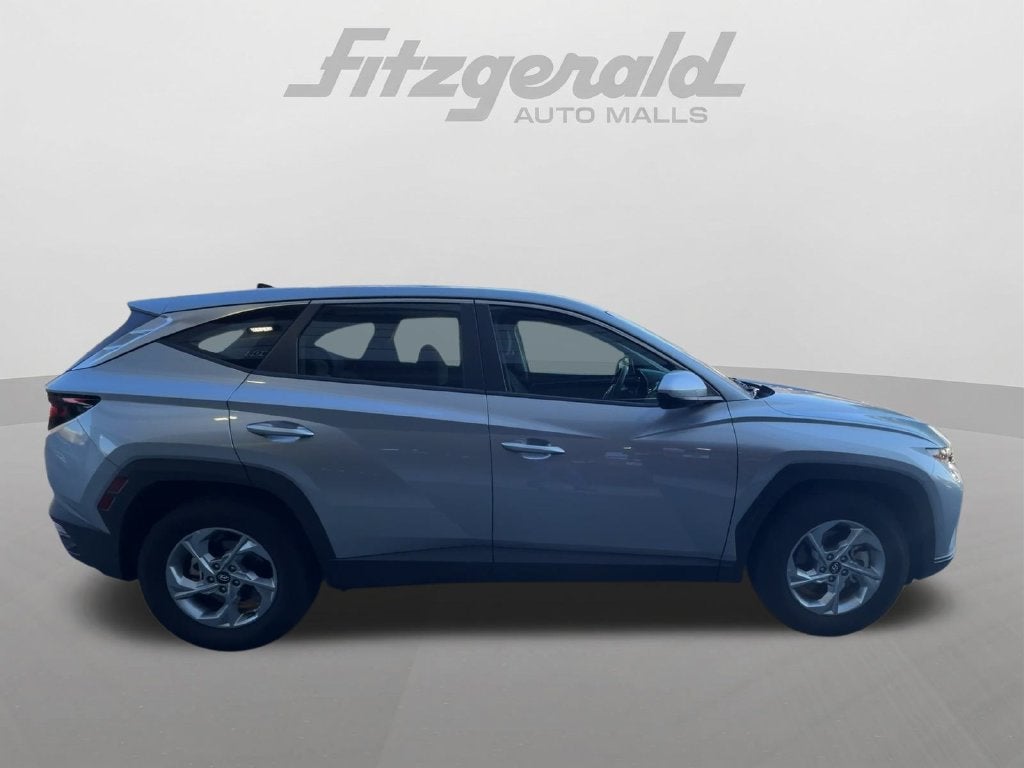 2024 Hyundai TUCSON SE