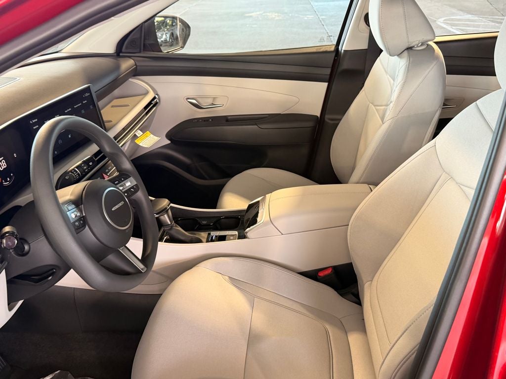 2026 Hyundai TUCSON SE FWD