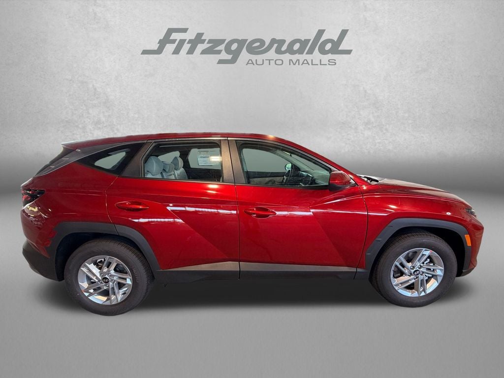 2026 Hyundai TUCSON SE FWD