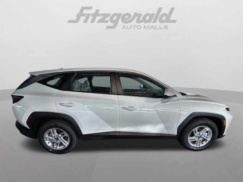 2026 Hyundai TUCSON SE FWD