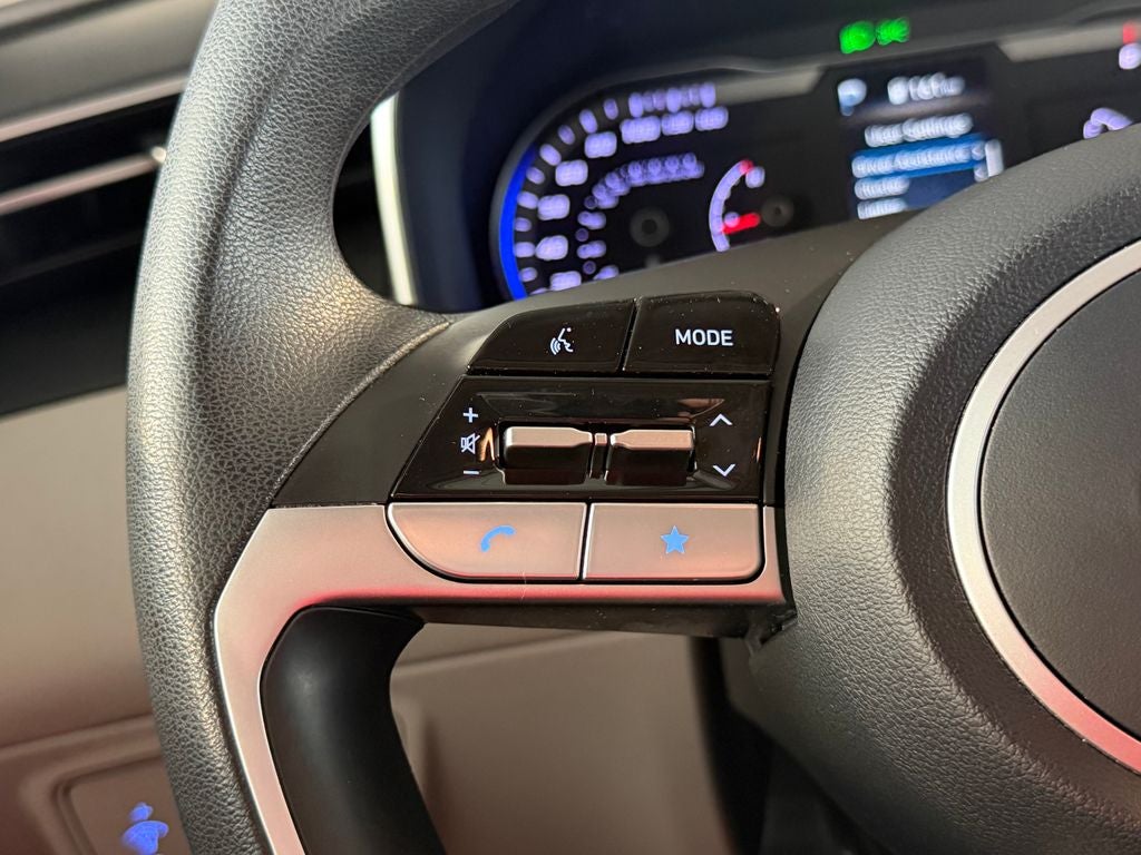 2023 Hyundai TUCSON SE