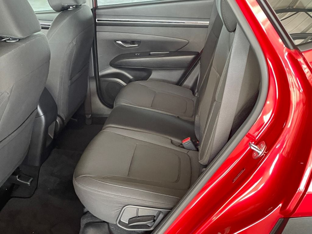 2023 Hyundai TUCSON SE