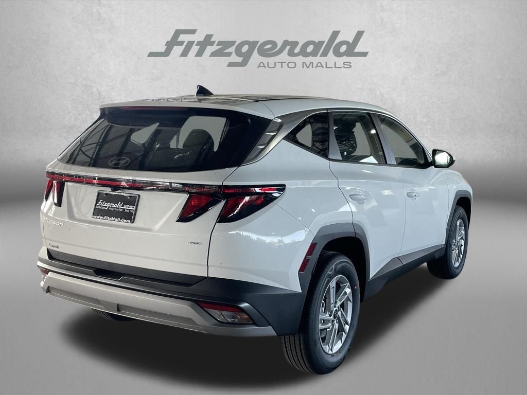 2026 Hyundai TUCSON SE