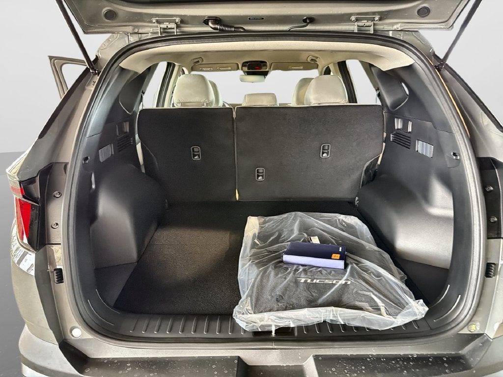 2026 Hyundai TUCSON SE AWD