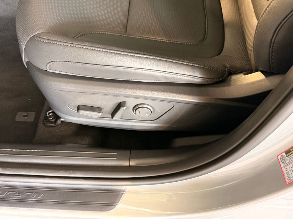 2026 Hyundai TUCSON SEL Plus FWD