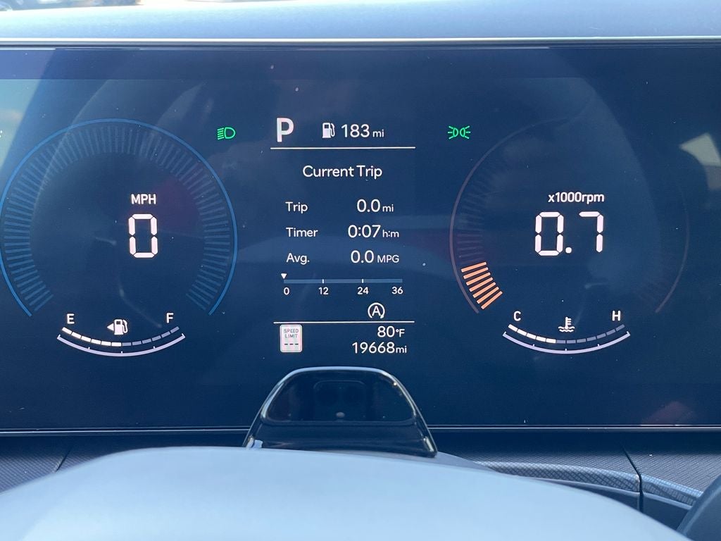 2025 Hyundai SANTA FE SEL