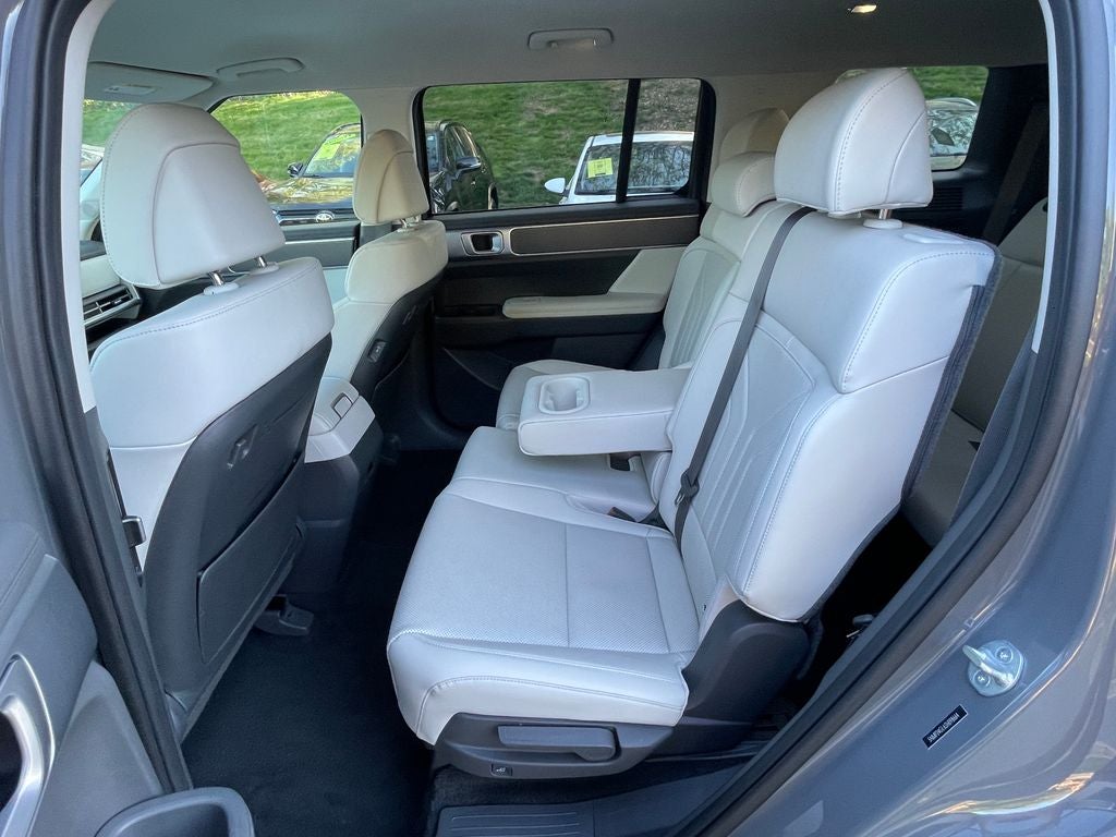 2025 Hyundai SANTA FE SEL