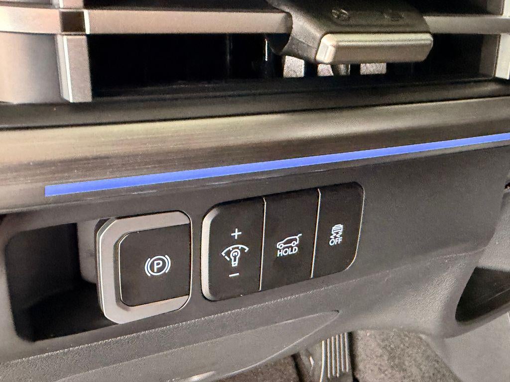 2027 Hyundai SANTA FE HYBRID Limited