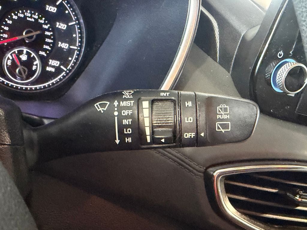2023 Hyundai SANTA FE SE
