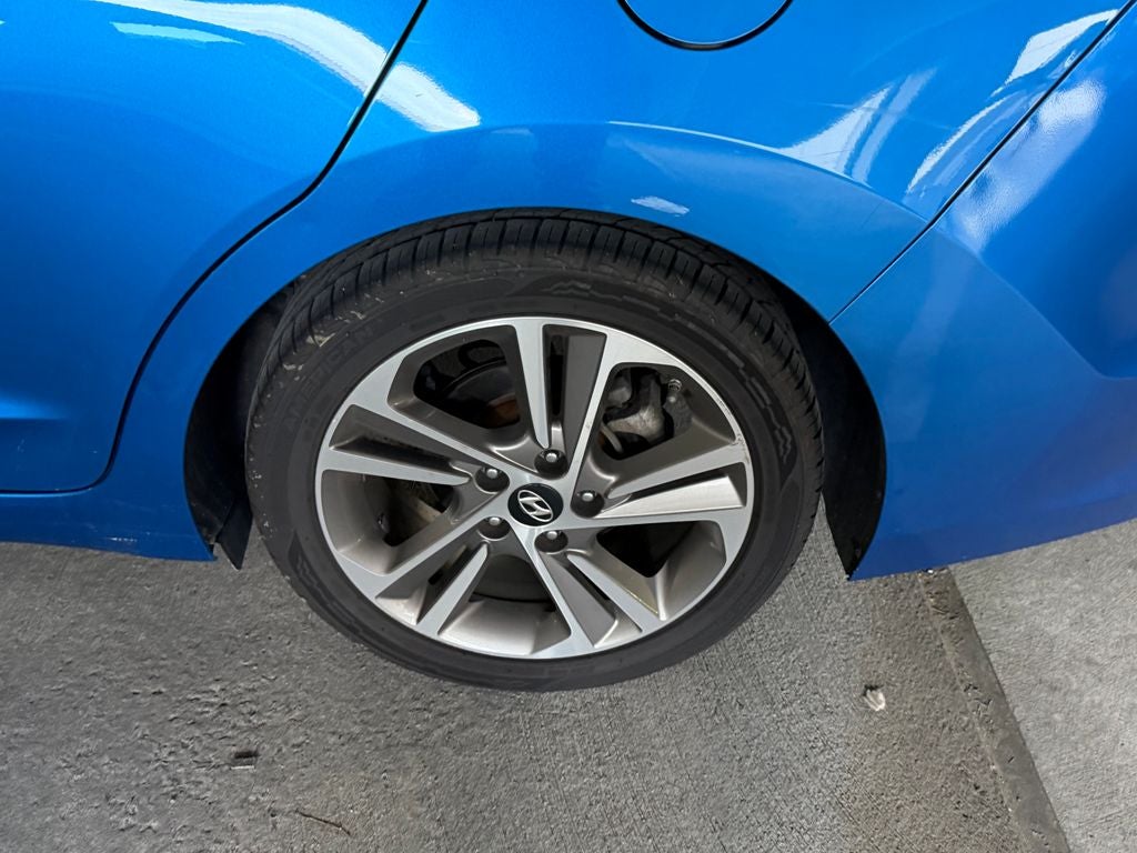 2017 Hyundai ELANTRA Limited