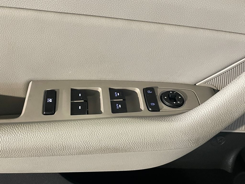 2018 Hyundai SONATA Limited