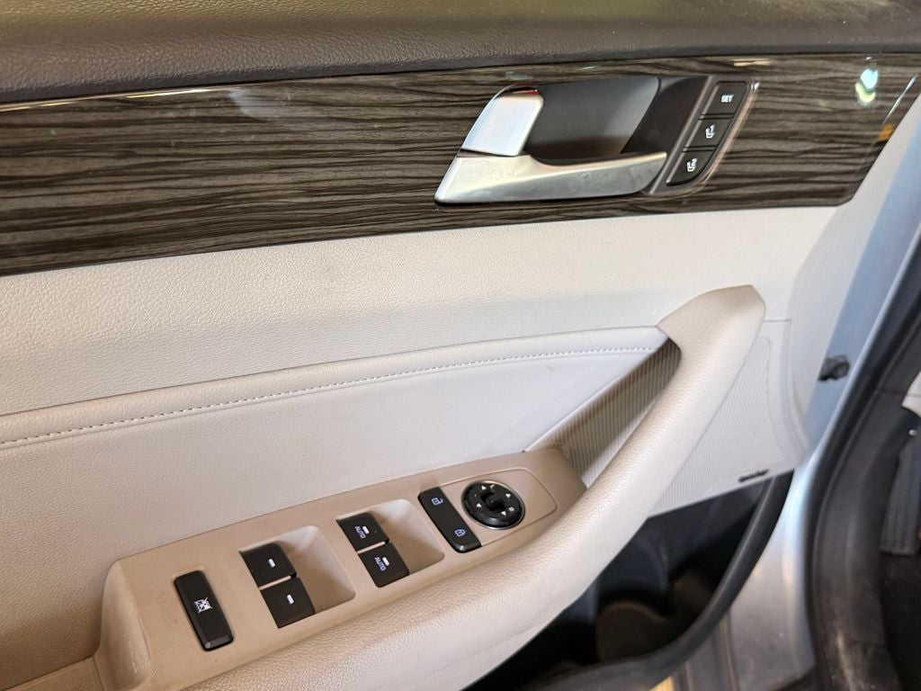 2015 Hyundai SONATA Limited