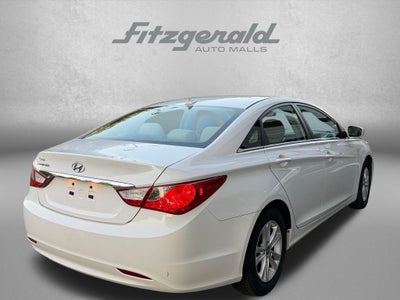 2013 Hyundai SONATA GLS