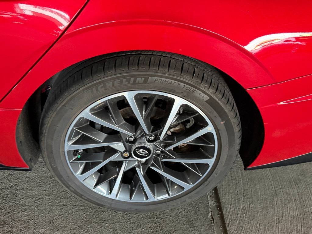 2020 Hyundai SONATA Limited