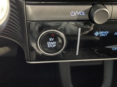 2025 Hyundai IONIQ 5 SE