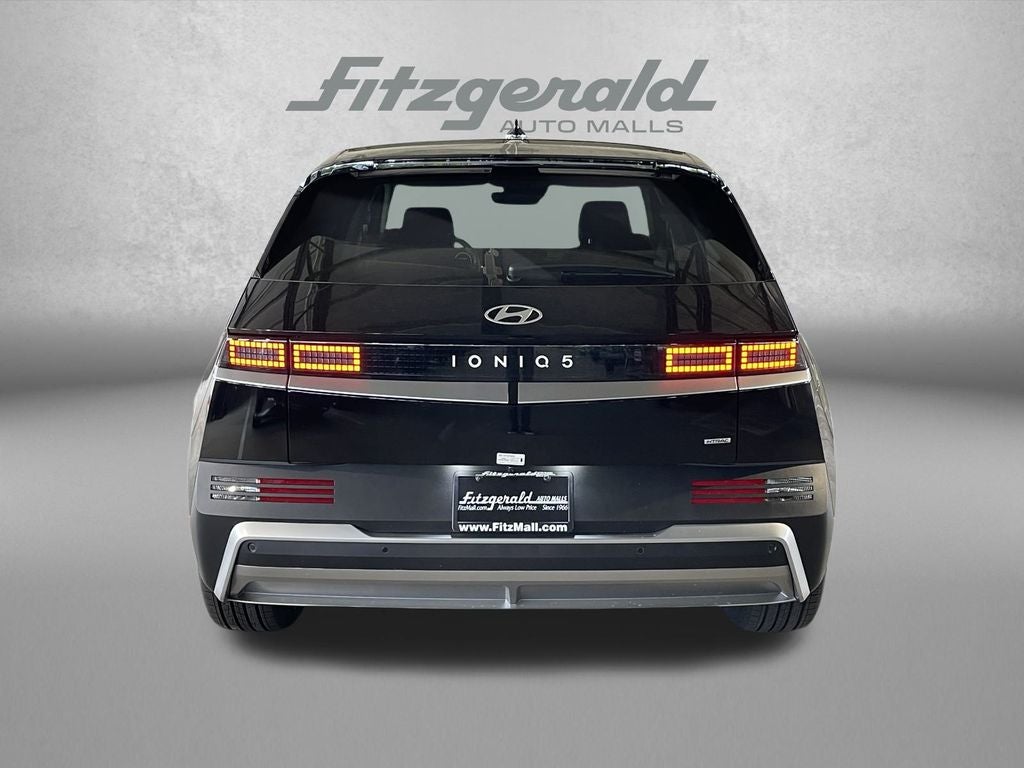 2025 Hyundai IONIQ 5 SE