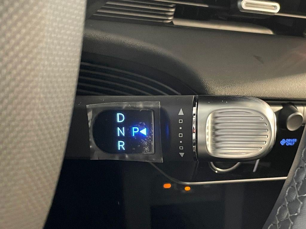 2025 Hyundai IONIQ 5 SE