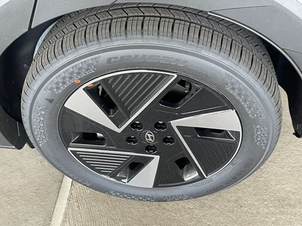 2025 Hyundai IONIQ 5 SE