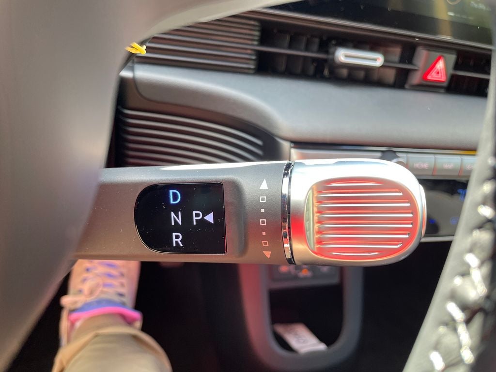 2025 Hyundai IONIQ 5 SE