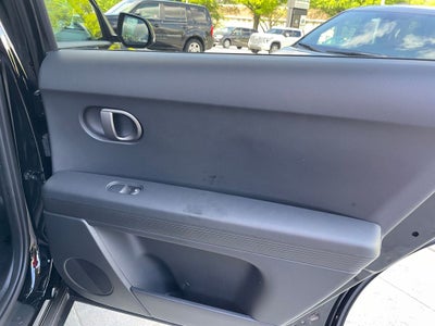 2025 Hyundai IONIQ 5 SE