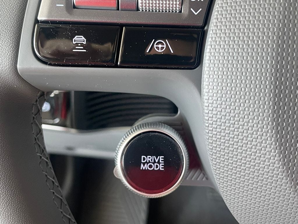 2025 Hyundai IONIQ 5 SE