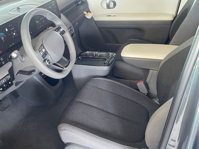 2025 Hyundai IONIQ 5 SE
