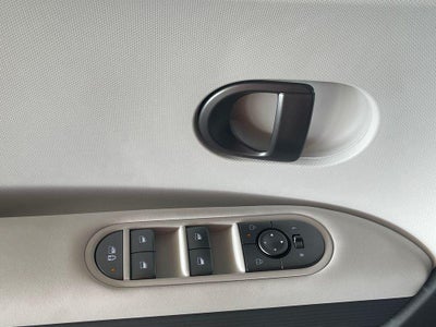 2025 Hyundai IONIQ 5 SE