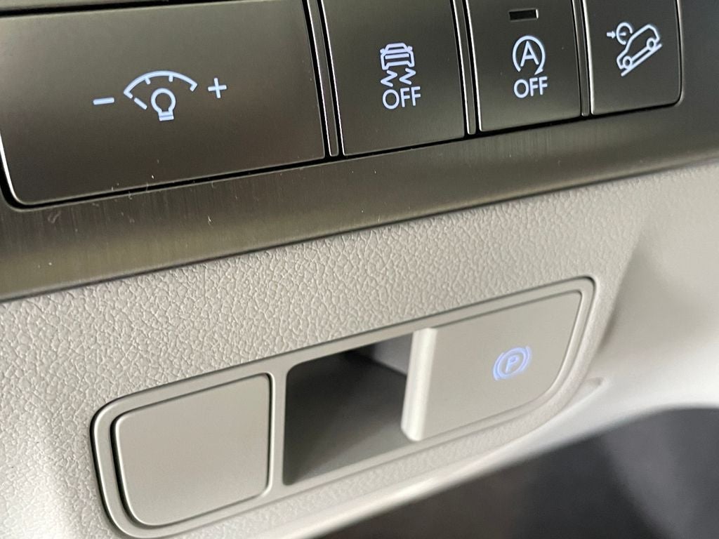 2026 Hyundai KONA SE AWD