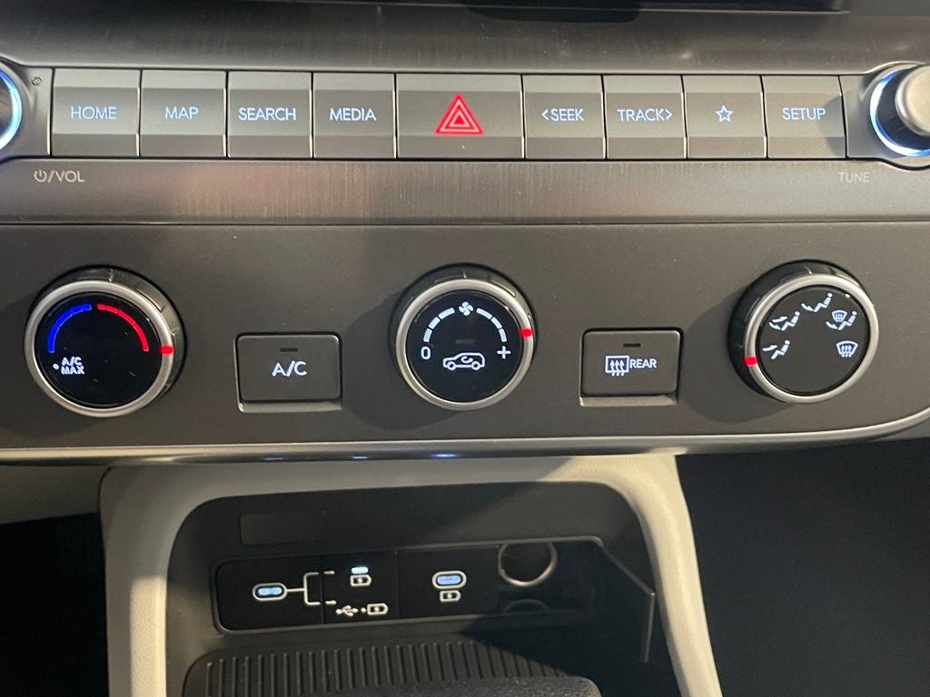 2026 Hyundai KONA SE AWD