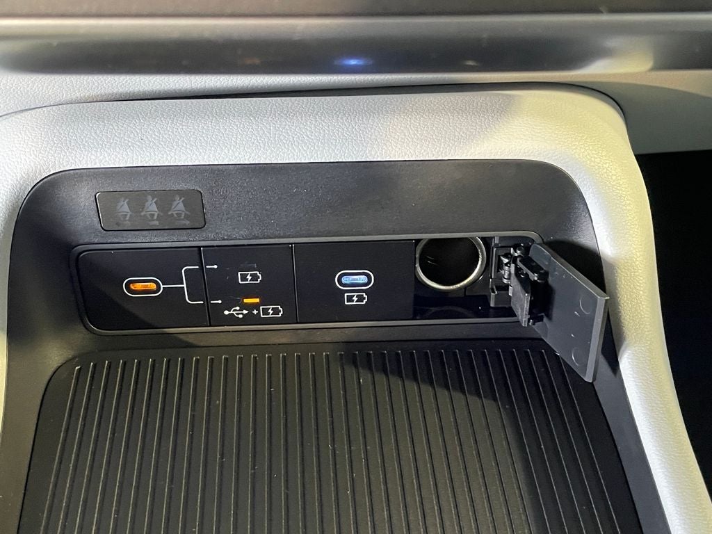 2026 Hyundai KONA SE AWD