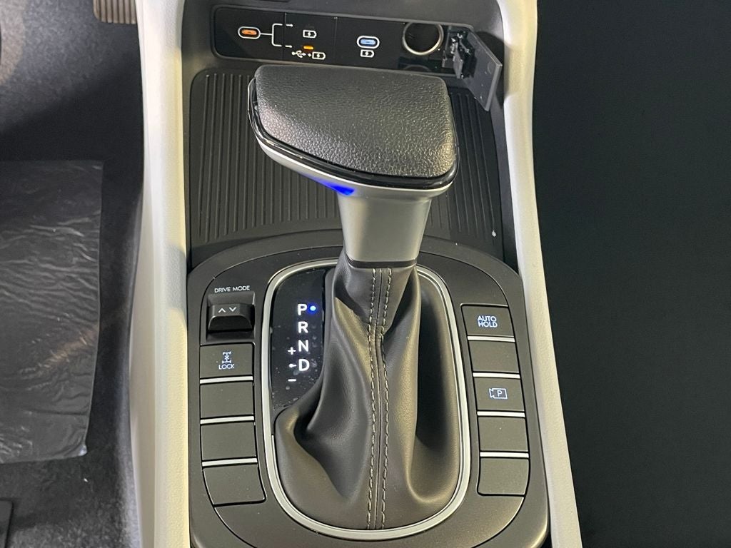 2026 Hyundai KONA SE AWD