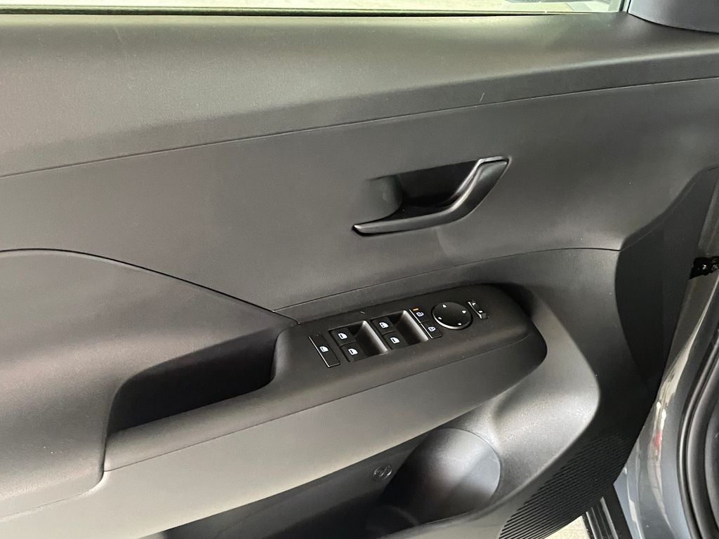 2026 Hyundai KONA SE AWD