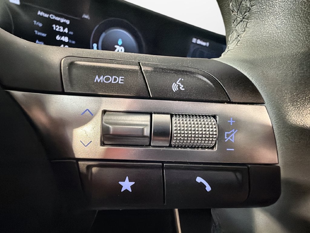2025 Hyundai KONA ELECTRIC Limited