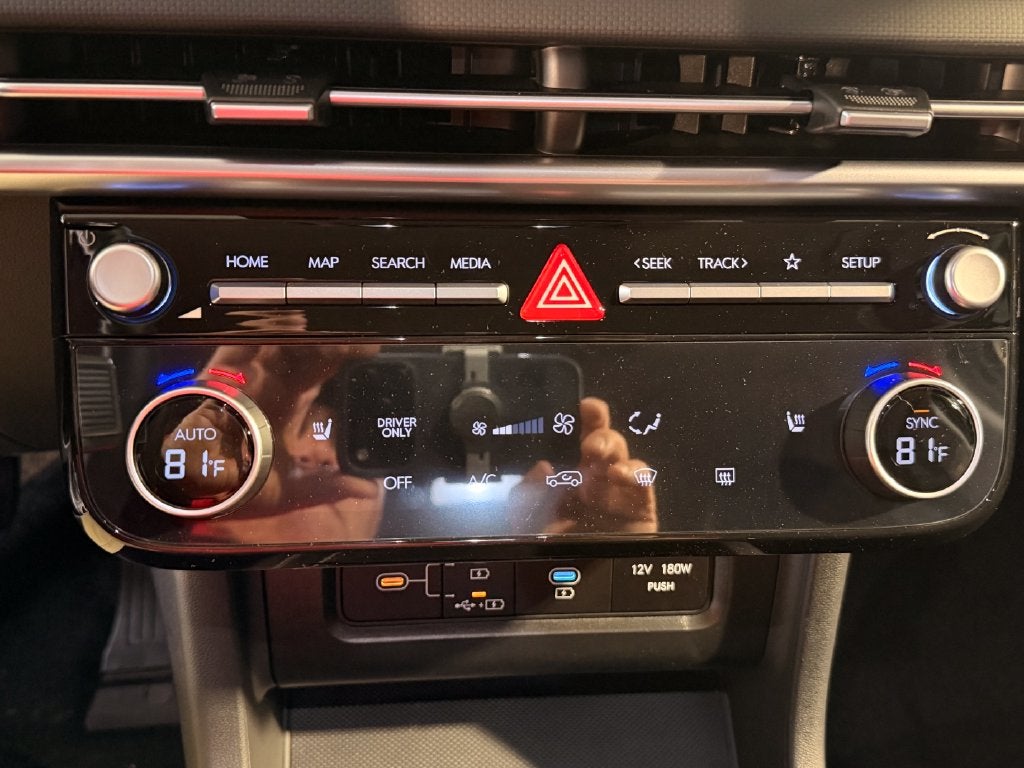 2026 Hyundai TUCSON HYBRID SEL AWD
