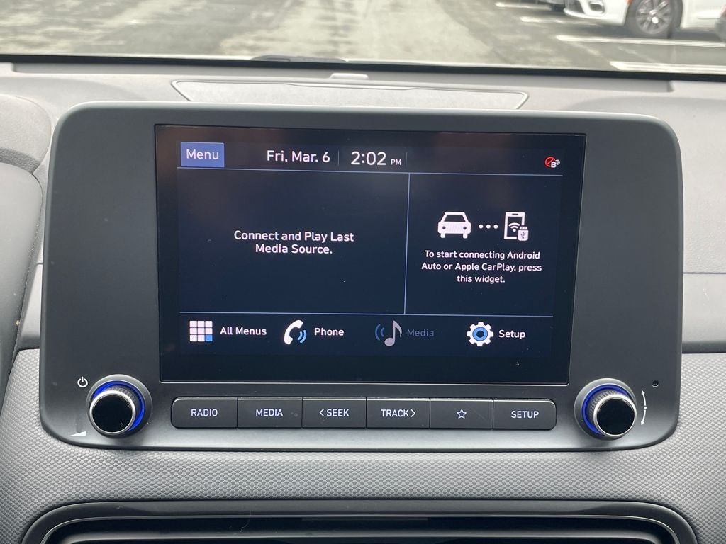 2022 Hyundai KONA SEL