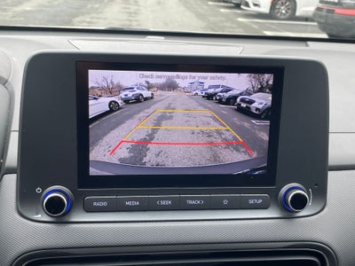 2022 Hyundai KONA SEL