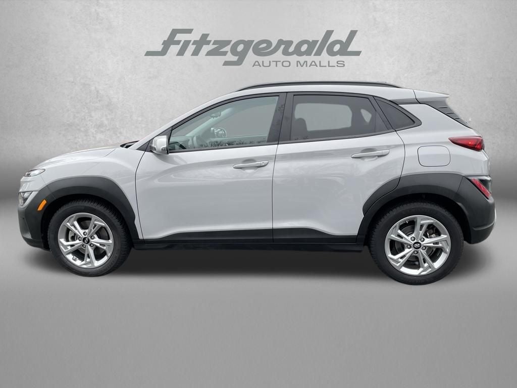 2022 Hyundai KONA SEL