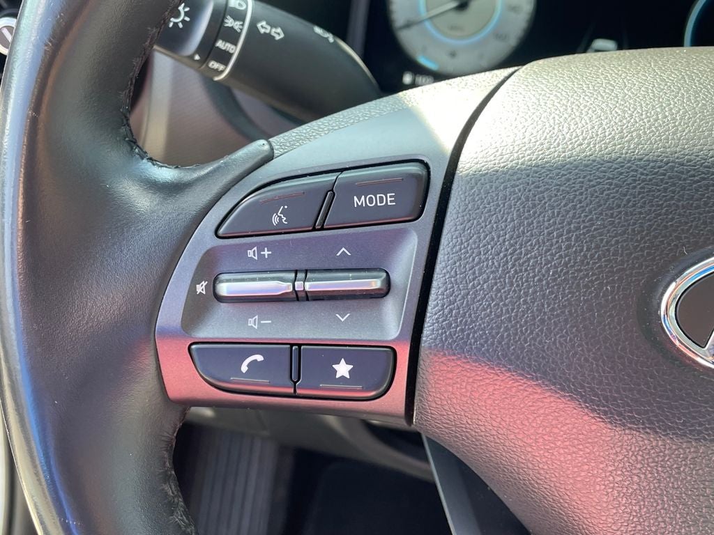 2022 Hyundai KONA Limited