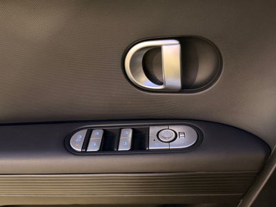2023 Hyundai IONIQ 5 SE