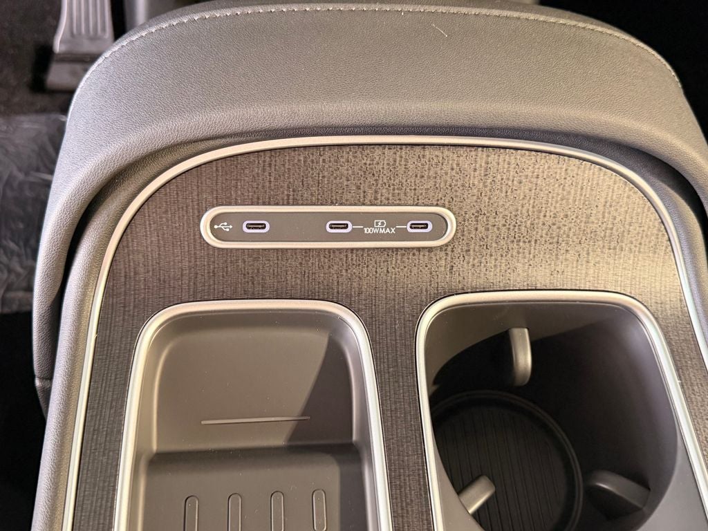 2026 Hyundai PALISADE HYBRID SEL Premium 8P