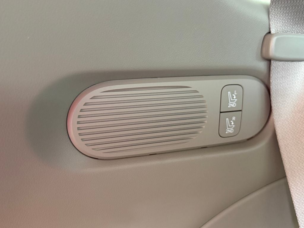 2026 Hyundai PALISADE HYBRID Blue SEL 8P