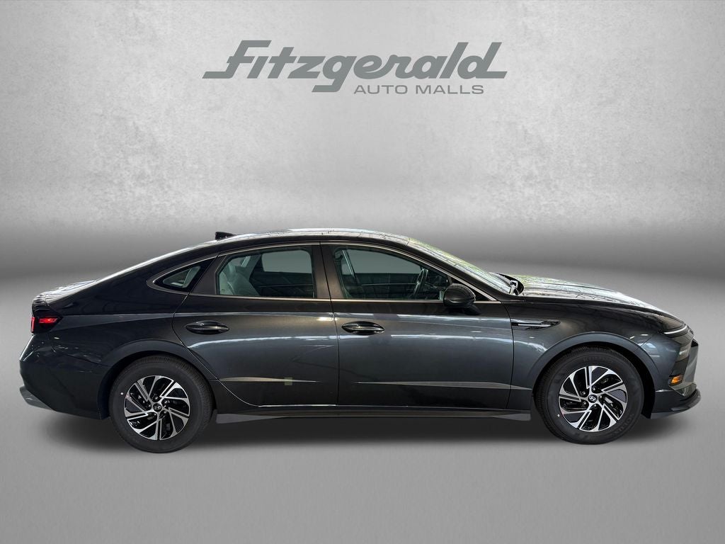 2026 Hyundai SONATA HYBRID Blue